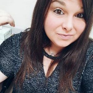 Meet your Posher, Alison